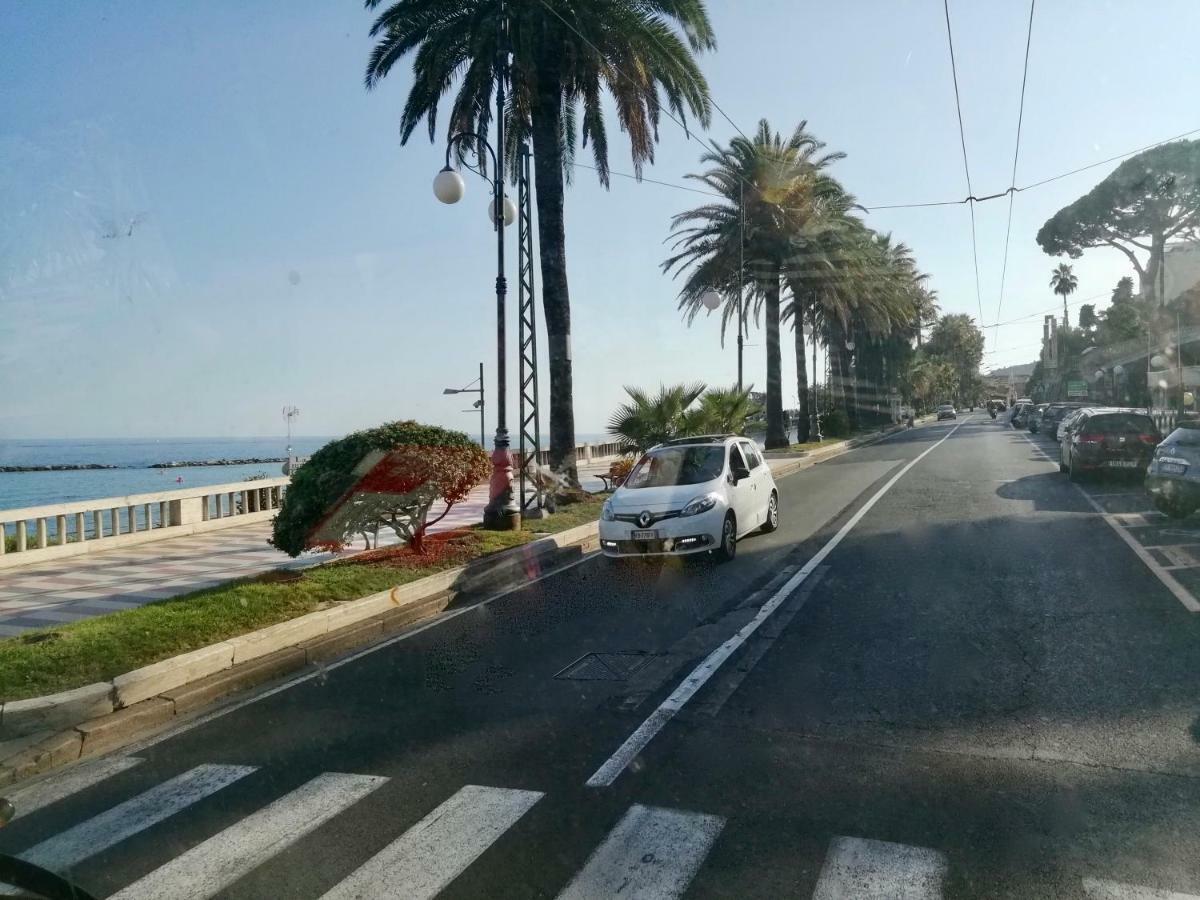 Mare Foce E Centro Apartment Sanremo Exterior photo